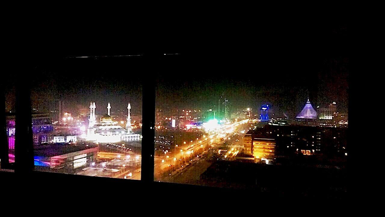 Amasing Apartment On Dostyk 5 Str Astana Buitenkant foto